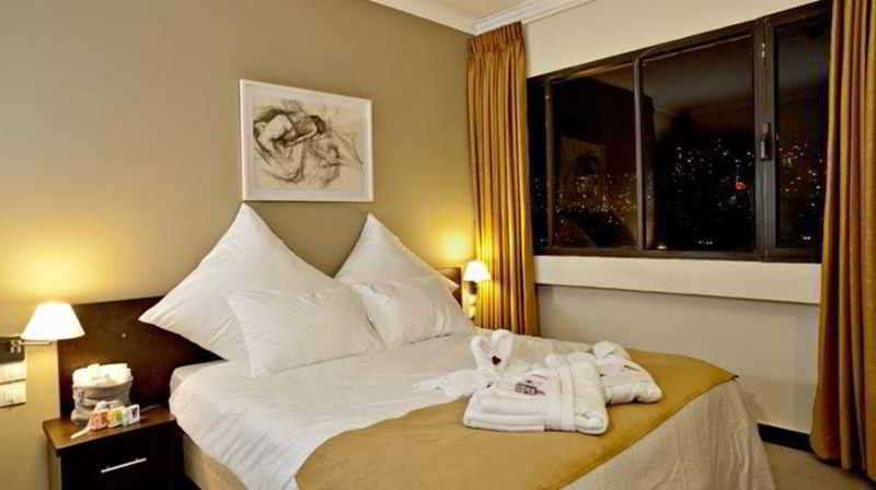 Market Hotel Haifa Bagian luar foto