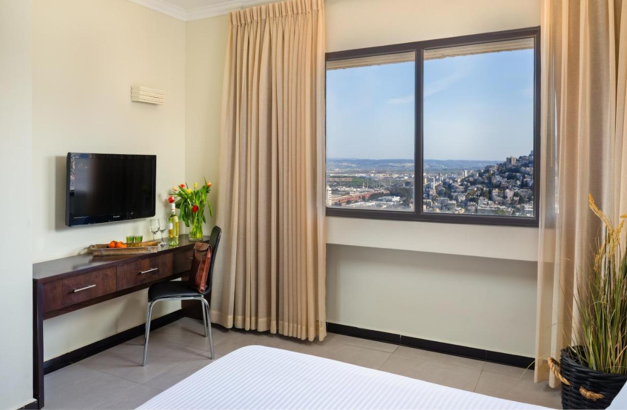 Market Hotel Haifa Bagian luar foto